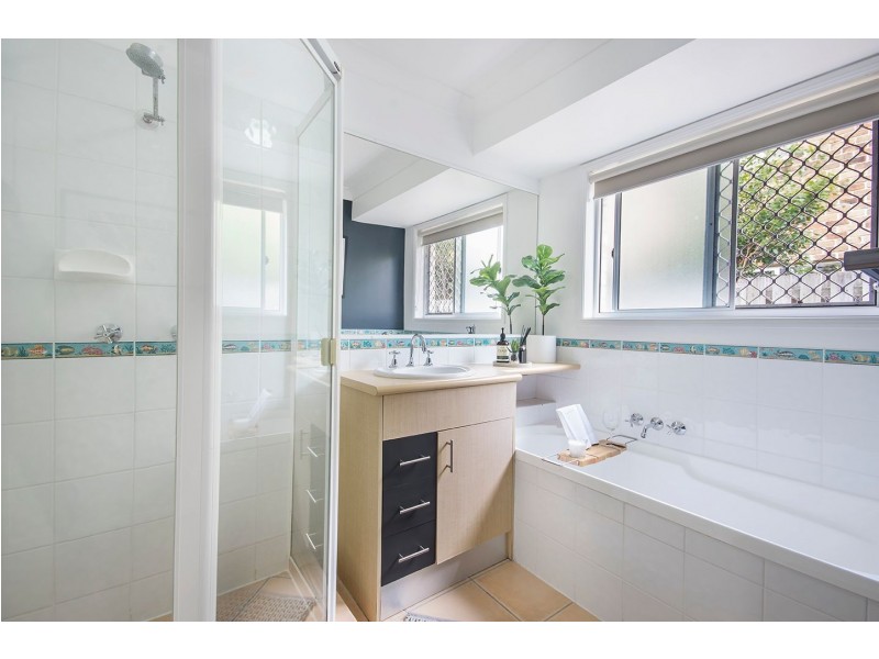 45 Bernheid Crescent, Sippy Downs QLD 4556