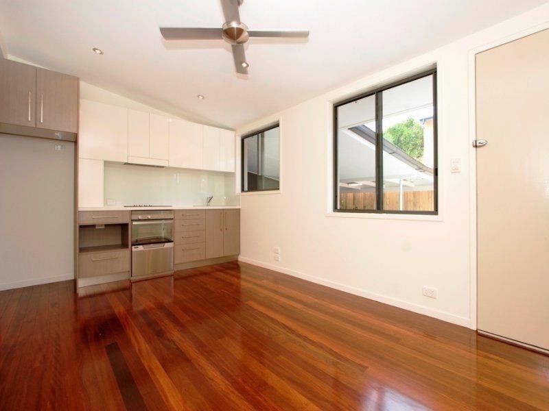 2/128 Sylvan Road, Toowong QLD 4066