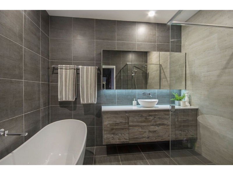 45 Mackenzie Drive, Maroochydore QLD 4558