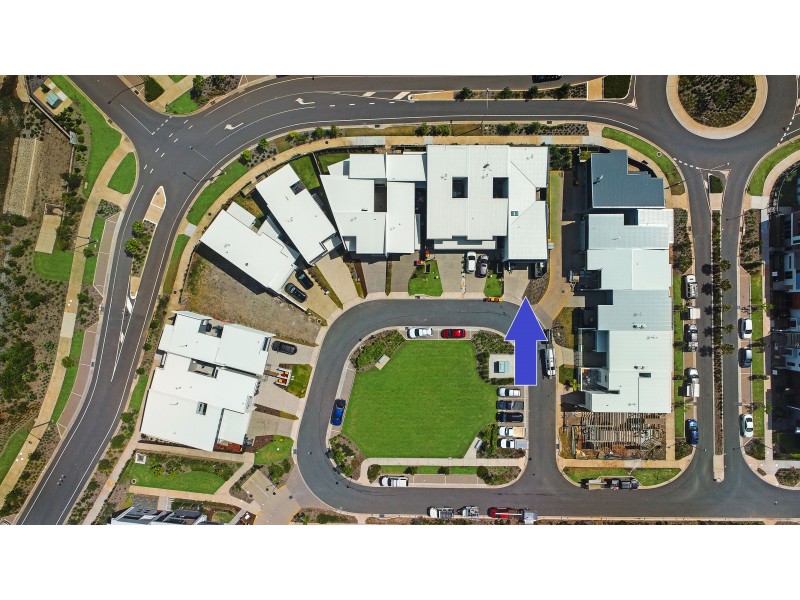 21 Round Bush Crescent, Maroochydore QLD 4558