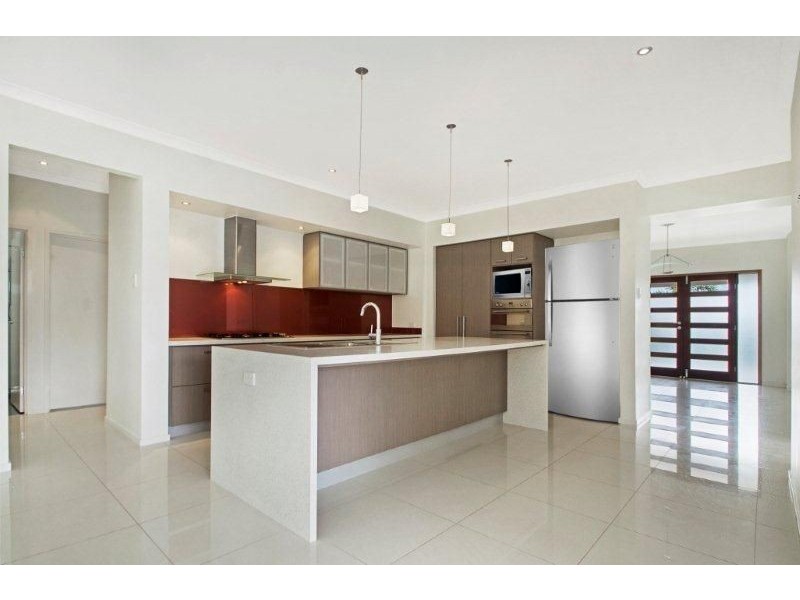 14 Aspera Place, Noosaville QLD 4566