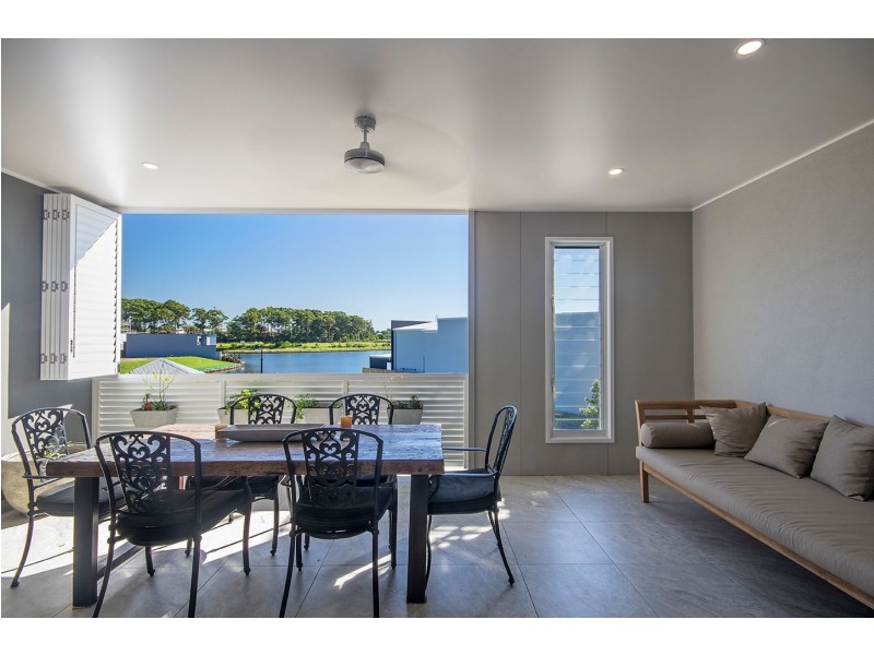 45 Mackenzie Drive, Maroochydore QLD 4558