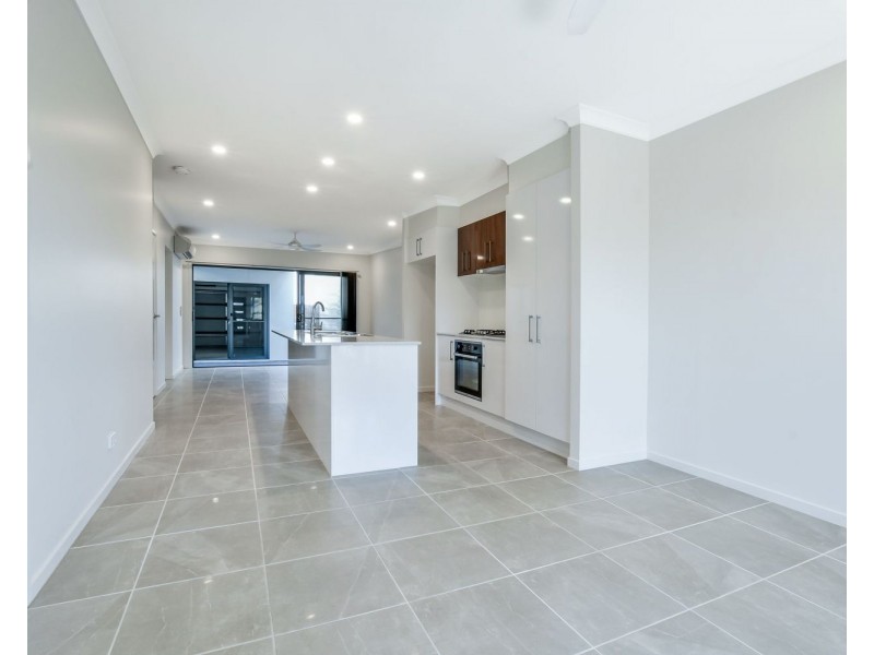 24 Prosperity Drive, Birtinya QLD 4575