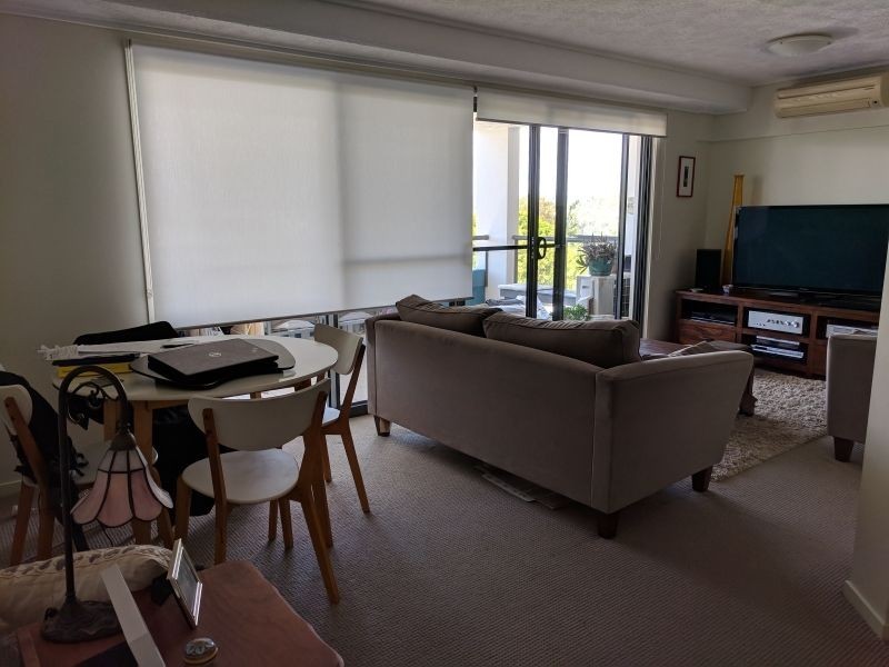 33/4 Grand Parade, Kawana Island QLD 4575