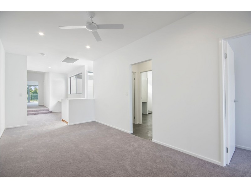 18 Osborne Circuit, Maroochydore QLD 4558