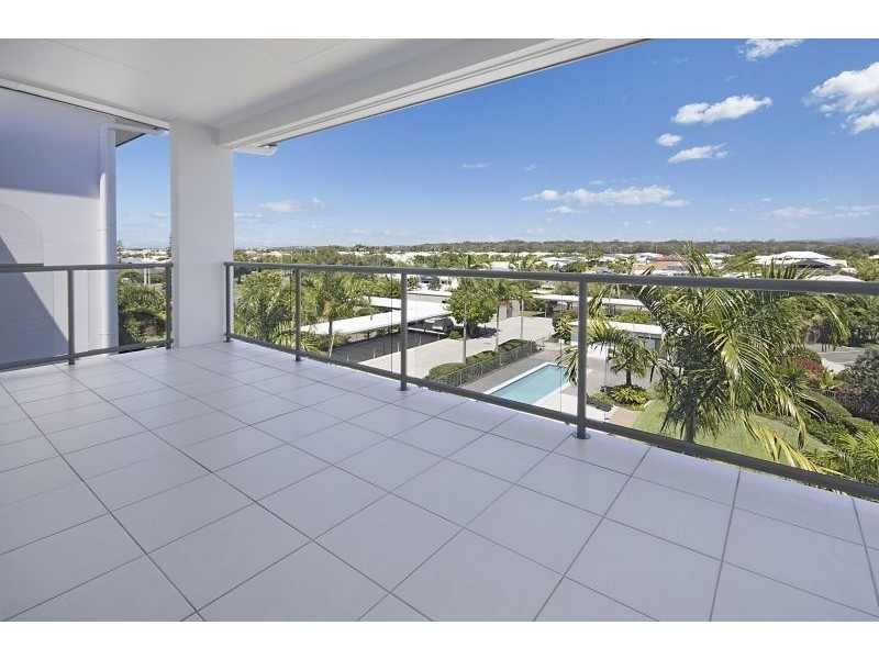 52/4 Grand Parade, Kawana Island QLD 4575