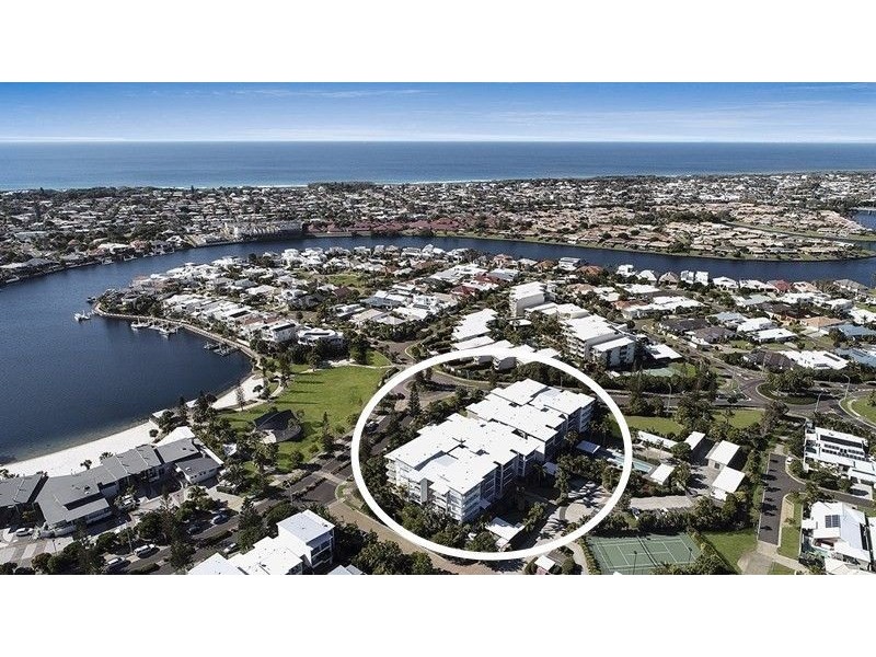 52/4 Grand Parade, Kawana Island QLD 4575