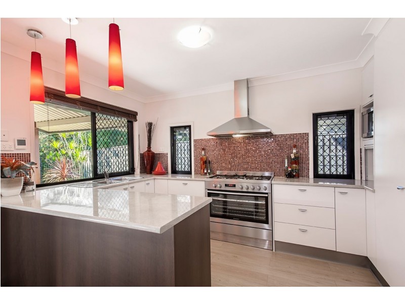 2/16 Andrew Avenue, Little Mountain QLD 4551