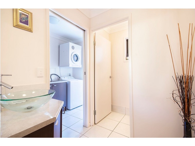 2/16 Andrew Avenue, Little Mountain QLD 4551