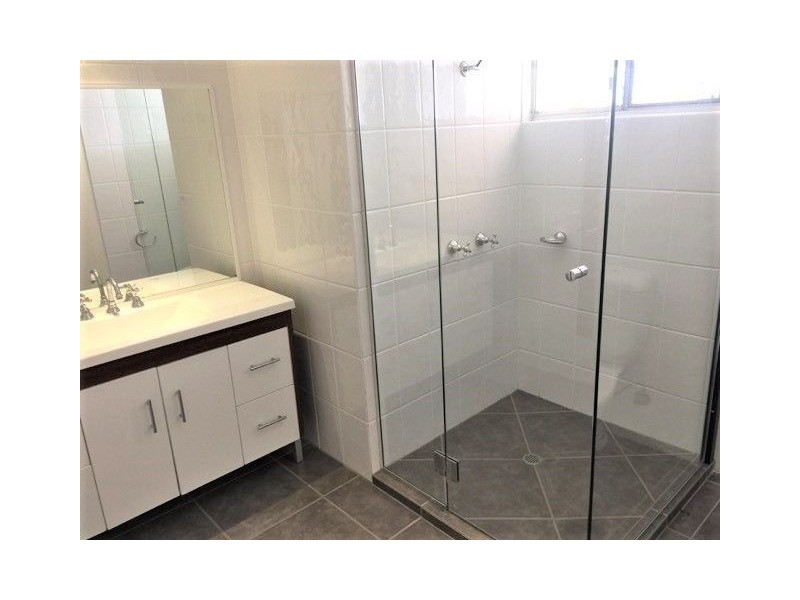 7 Mary River Road, Cooroy QLD 4563