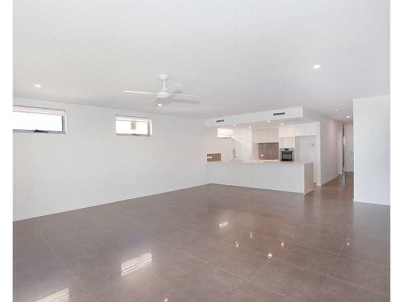 3/305 Bradman Avenue, Maroochydore QLD 4558