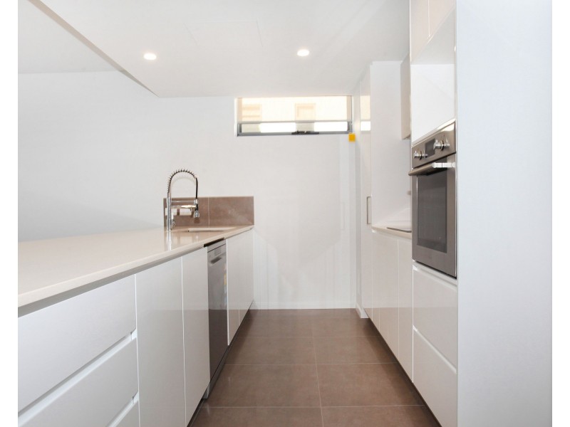 3/305 Bradman Avenue, Maroochydore QLD 4558