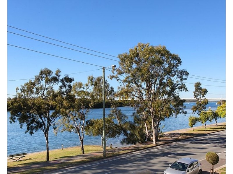 3/305 Bradman Avenue, Maroochydore QLD 4558