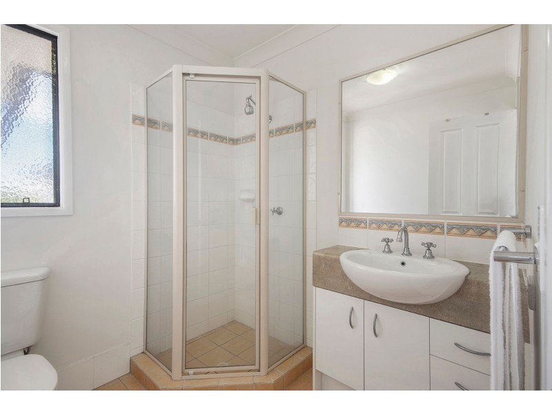 8/2 Springhill Drive, Sippy Downs QLD 4556