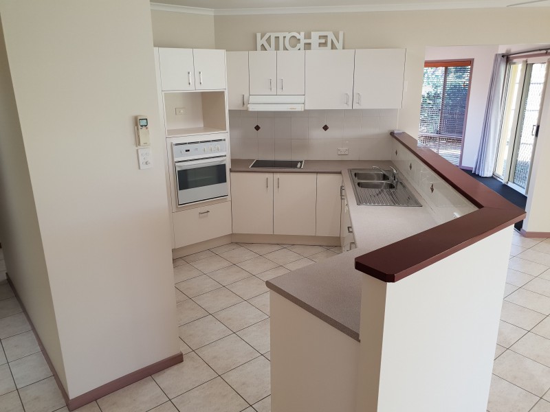 11 Seafarer Court, Bokarina QLD 4575