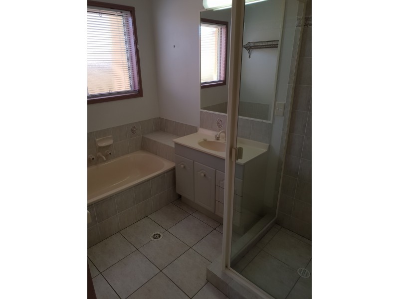 11 Seafarer Court, Bokarina QLD 4575