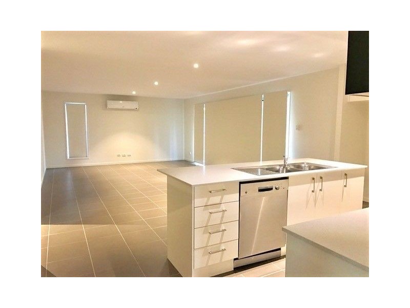 1 Cordwood Drive, Cooroy QLD 4563