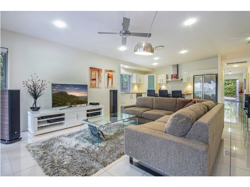 87 Honeydew Place, Ninderry QLD 4561