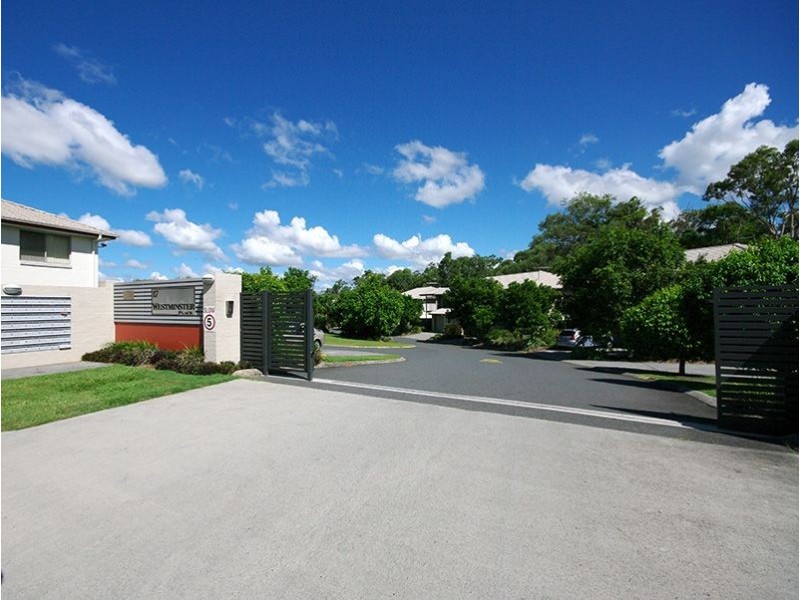 8/17 Fleet Street, Browns Plains QLD 4118