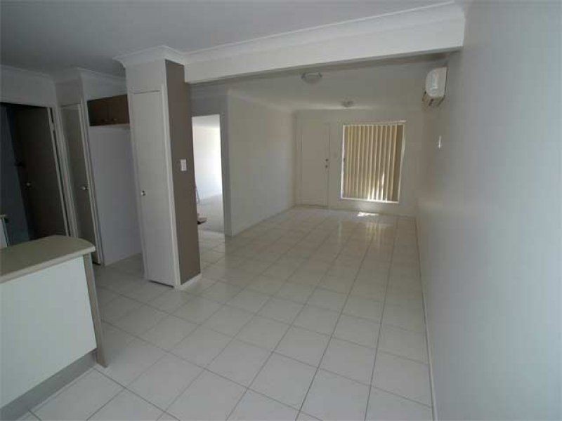 8/17 Fleet Street, Browns Plains QLD 4118