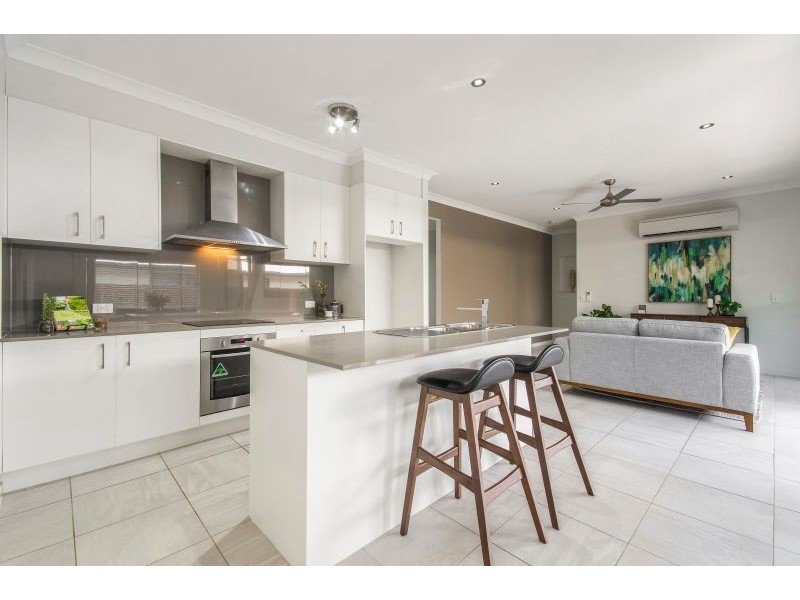 13 Foxtail Circuit, Mountain Creek QLD 4557