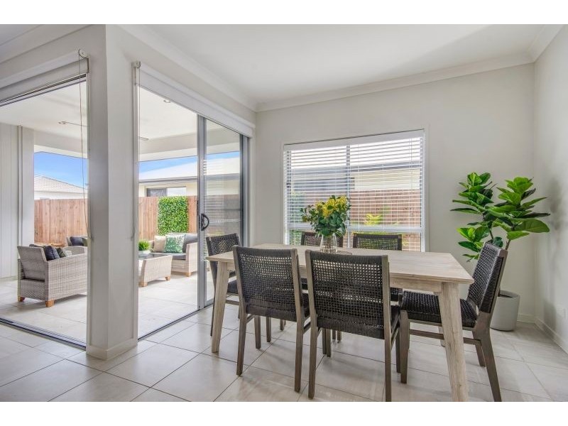 13 Foxtail Circuit, Mountain Creek QLD 4557