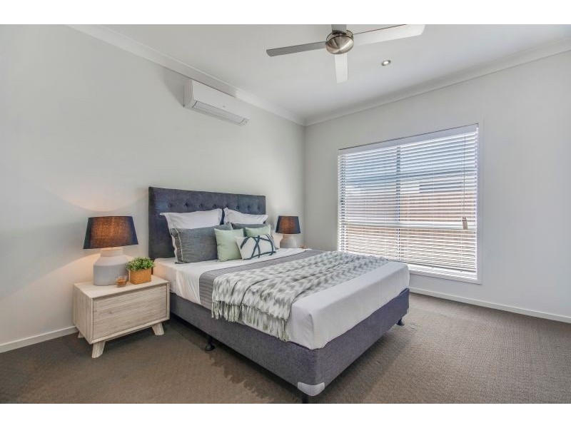 13 Foxtail Circuit, Mountain Creek QLD 4557