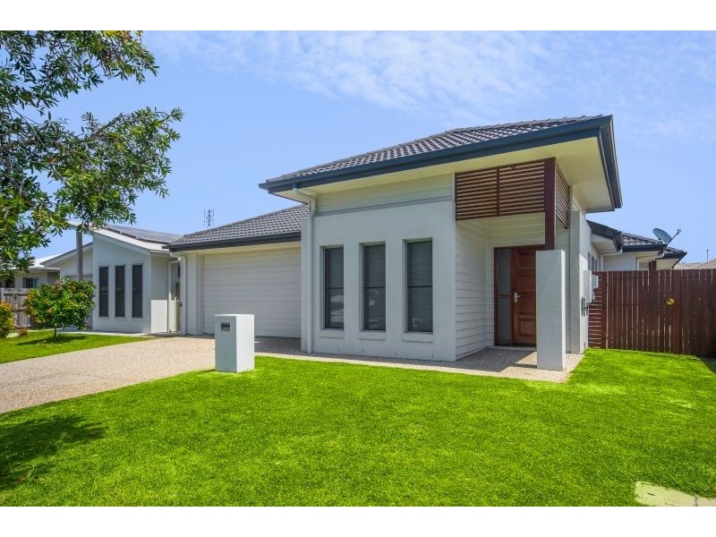 13 Foxtail Circuit, Mountain Creek QLD 4557