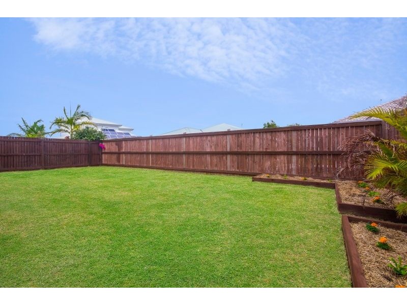 13 Foxtail Circuit, Mountain Creek QLD 4557