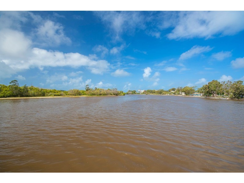 Unit 1/60-62 Broadsea Avenue, Maroochydore QLD 4558