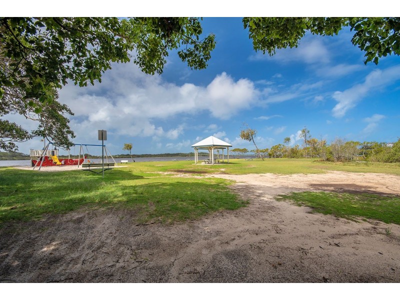 Unit 1/60-62 Broadsea Avenue, Maroochydore QLD 4558