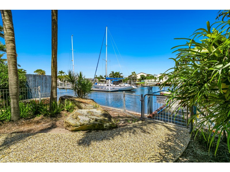 8 Coomaroo Crescent, Minyama QLD 4575