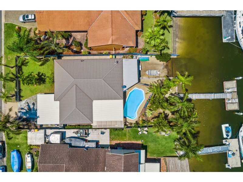 8 Coomaroo Crescent, Minyama QLD 4575