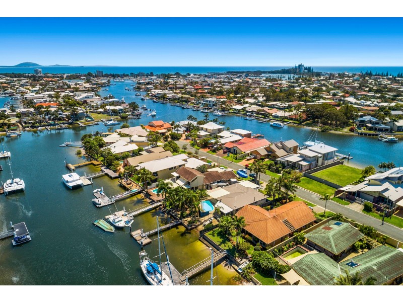 8 Coomaroo Crescent, Minyama QLD 4575