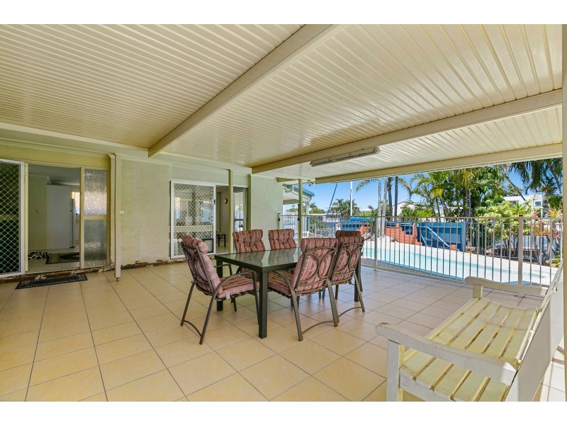 8 Coomaroo Crescent, Minyama QLD 4575