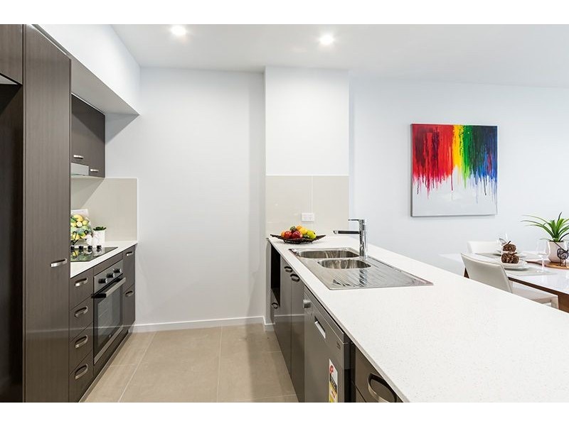 **UNDER APPLICA Osborne Road, Mitchelton QLD 4053