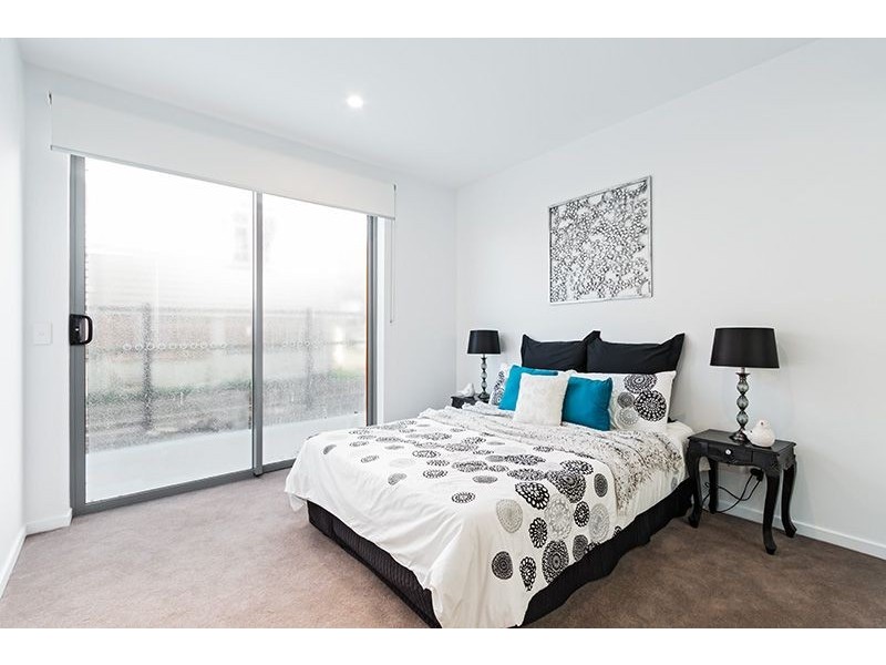 **UNDER APPLICA Osborne Road, Mitchelton QLD 4053