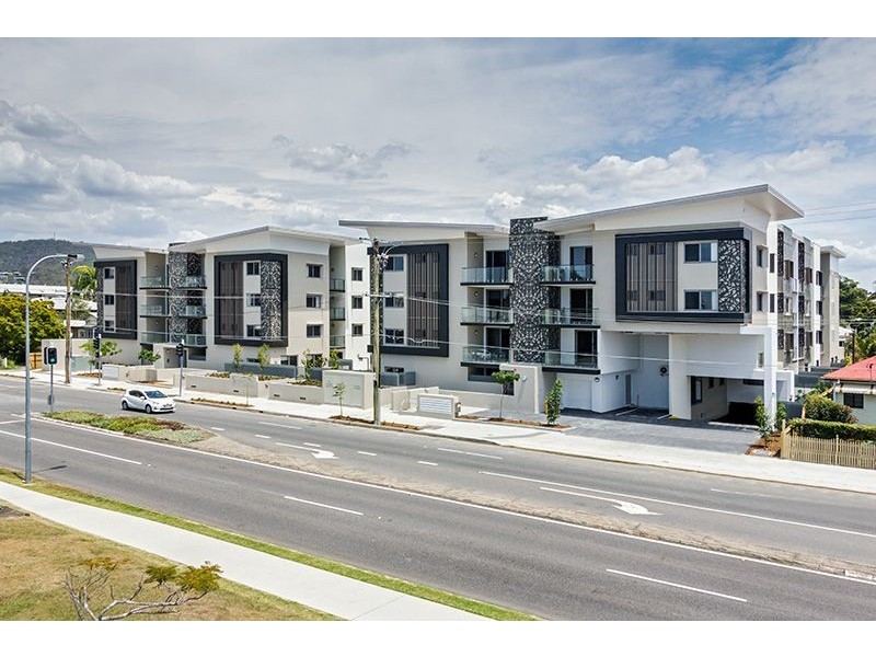 **UNDER APPLICA Osborne Road, Mitchelton QLD 4053