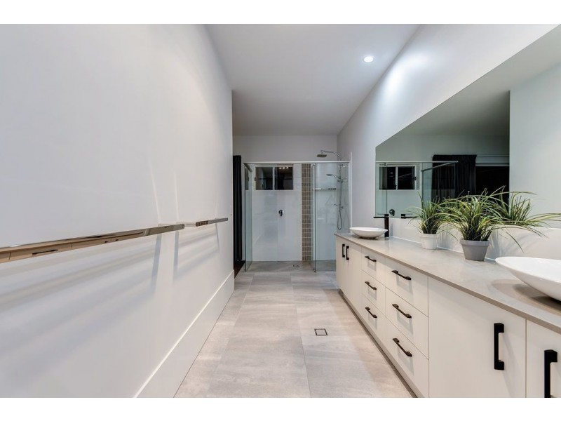 126 Palmview Forest Drive, Palmview QLD 4553