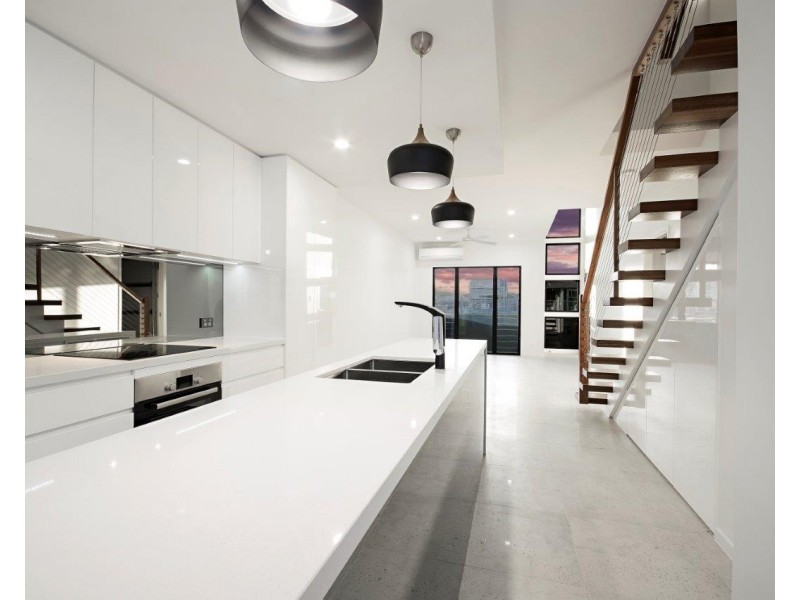 92 Osborne Circuit, Maroochydore QLD 4558