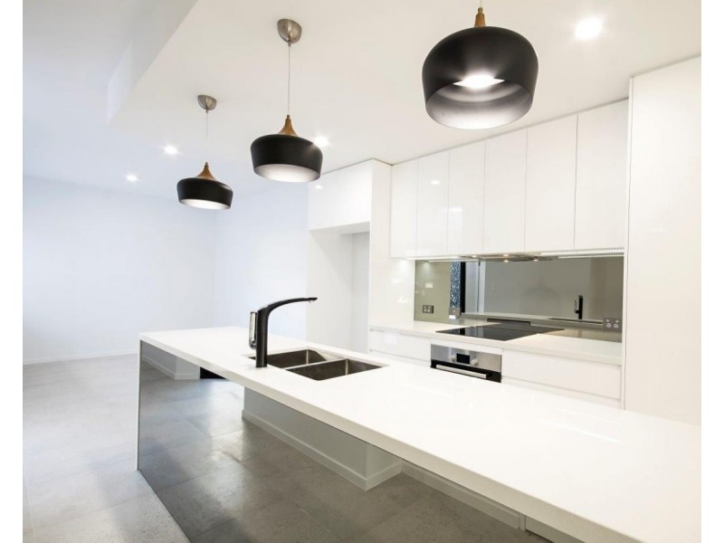 92 Osborne Circuit, Maroochydore QLD 4558