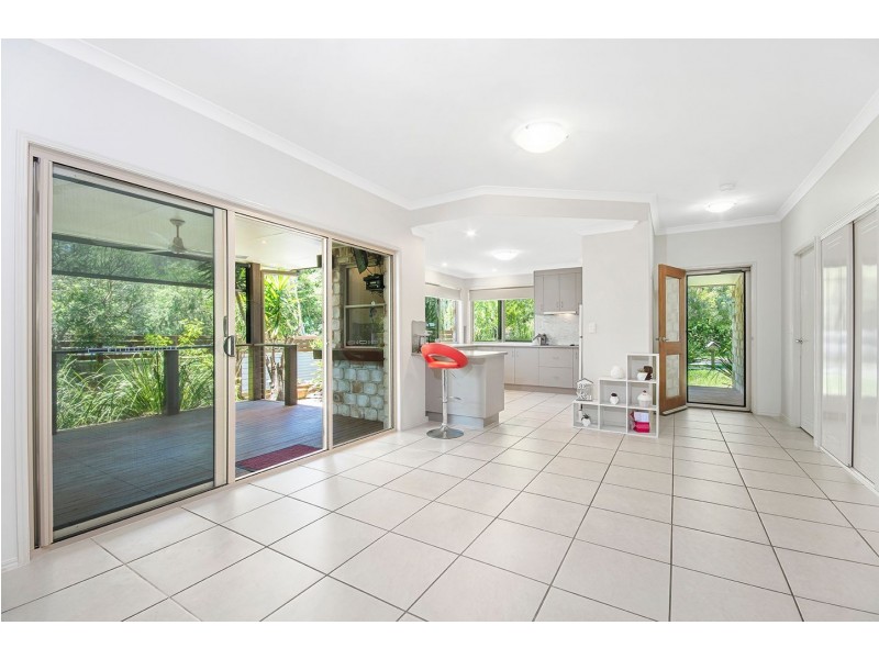 7 Parkside Drive, Beerwah QLD 4519