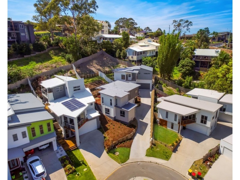 1/15 The Grove, Alexandra Headland QLD 4572