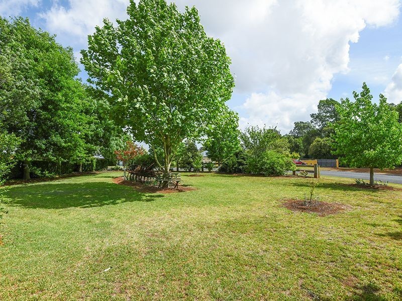 1 Leopard Ash Road, Kleinton QLD 4352