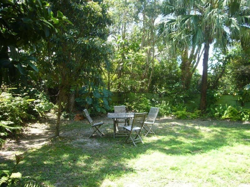 8 William Street, Alexandra Headland QLD 4572