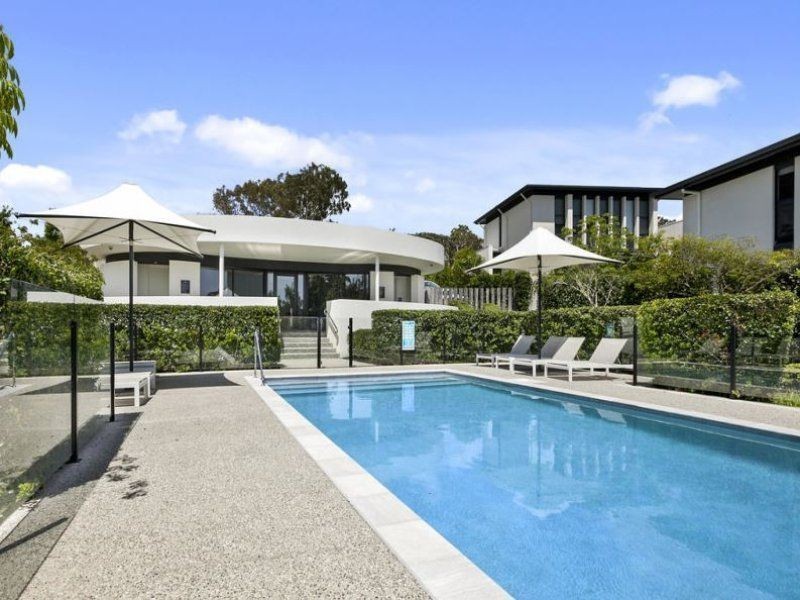 2/3 Jarrah Drive, Peregian Springs QLD 4573