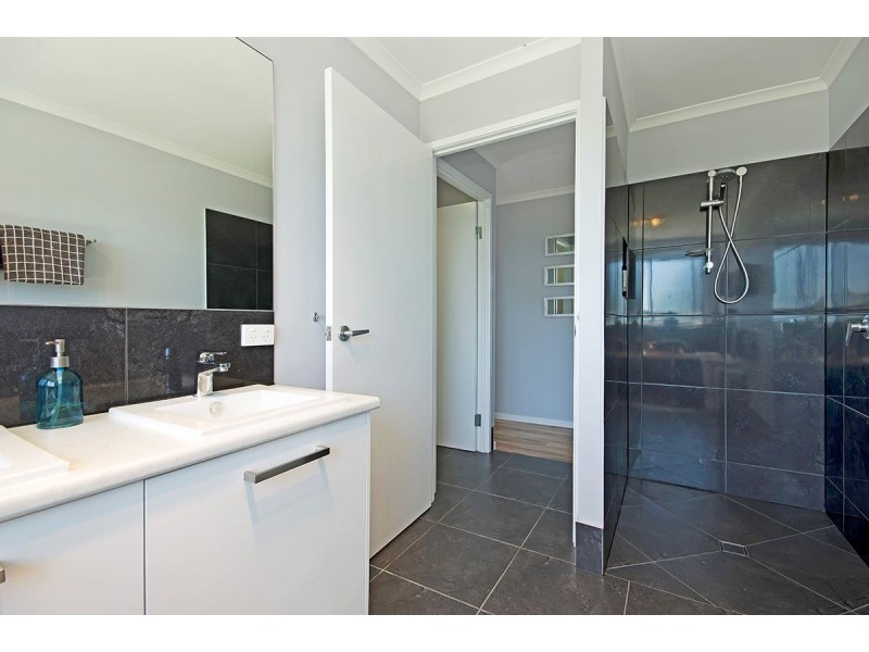 59 Valdora Road, Maroochy River QLD 4561