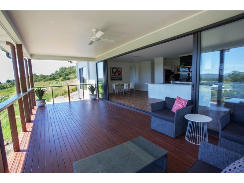 22 Hughes Place, Valdora QLD 4561