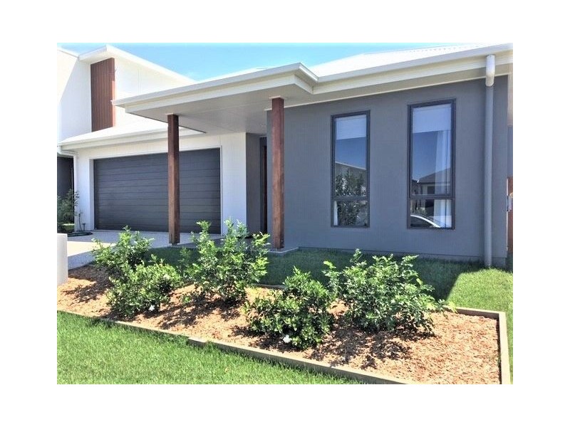 7 Limosa Way, Palmview QLD 4553