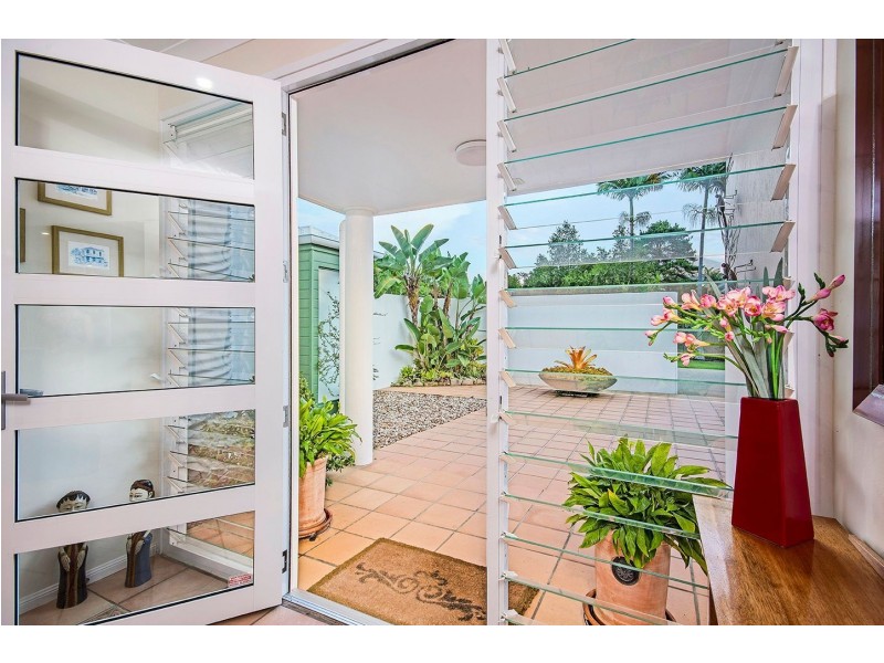 9 Upland Court, Tinbeerwah QLD 4563